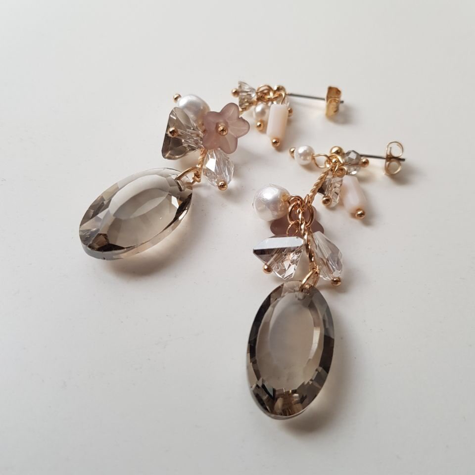 Serina Pearl Crystal Drop Earrings Fashion Trendy 