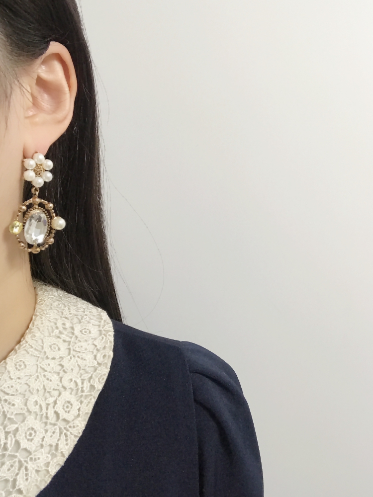 Year-end party bold drop earrings 12 kinds Antique