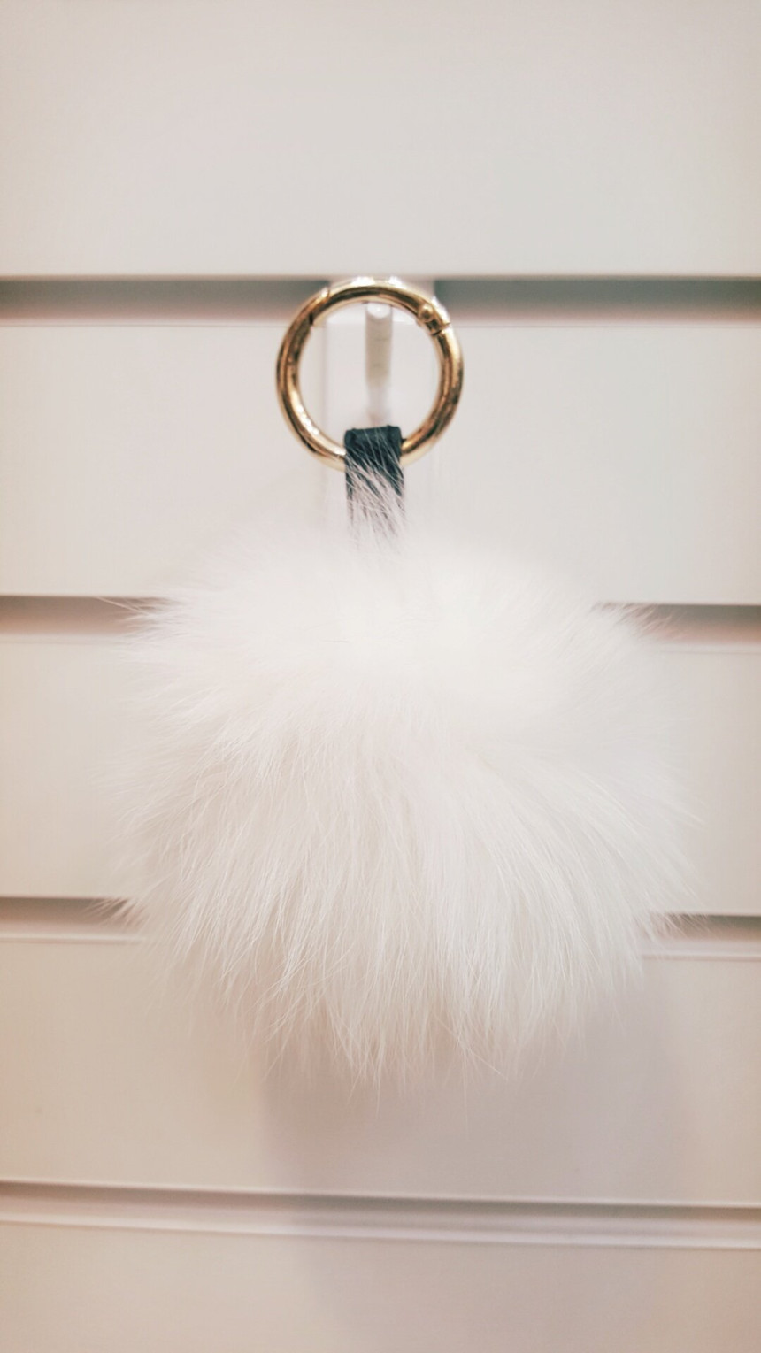 Pink King Fox Foam Foam Keyring Perfume