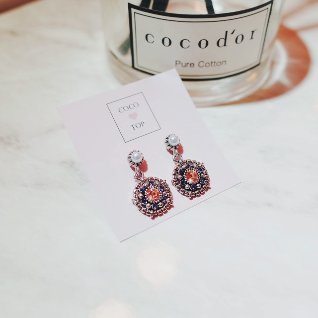 Bella Entique Silver Earrings