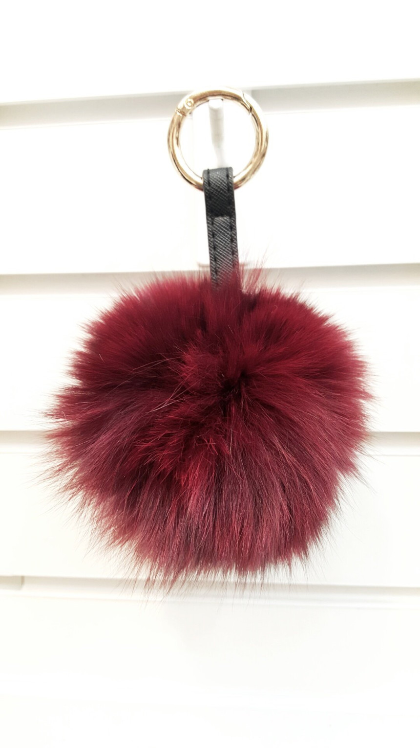 Pink King Fox Foam Foam Keyring Perfume