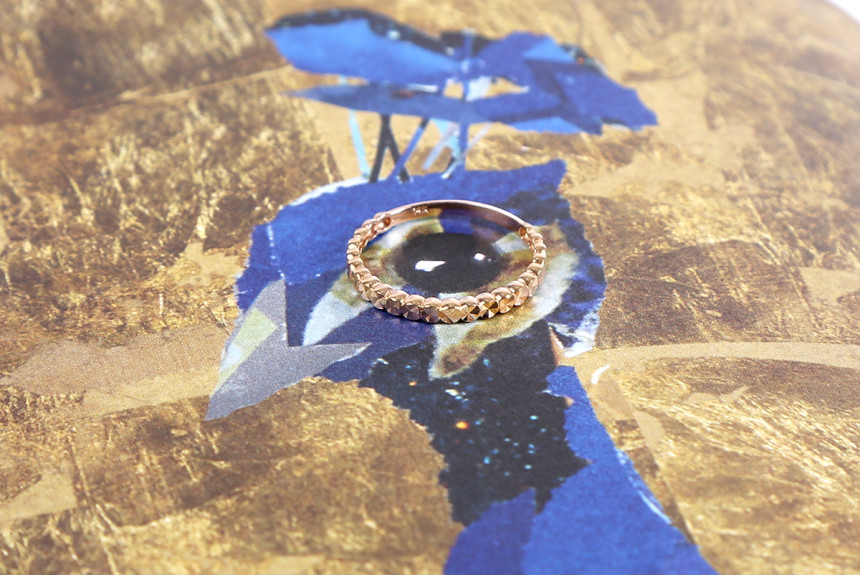 <b><p>Rose Gold Mi cutting Guard Luxurious accessoes</p></b><b><p>ローズゴールド マイ カッティング ガードリ 高級感のあるアクセサリー 愛を感じ</p></b><br /><br /><p align='center'>