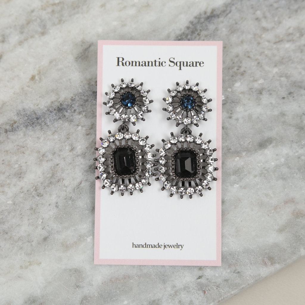 Year-end party bold drop earrings 12 kinds Antique