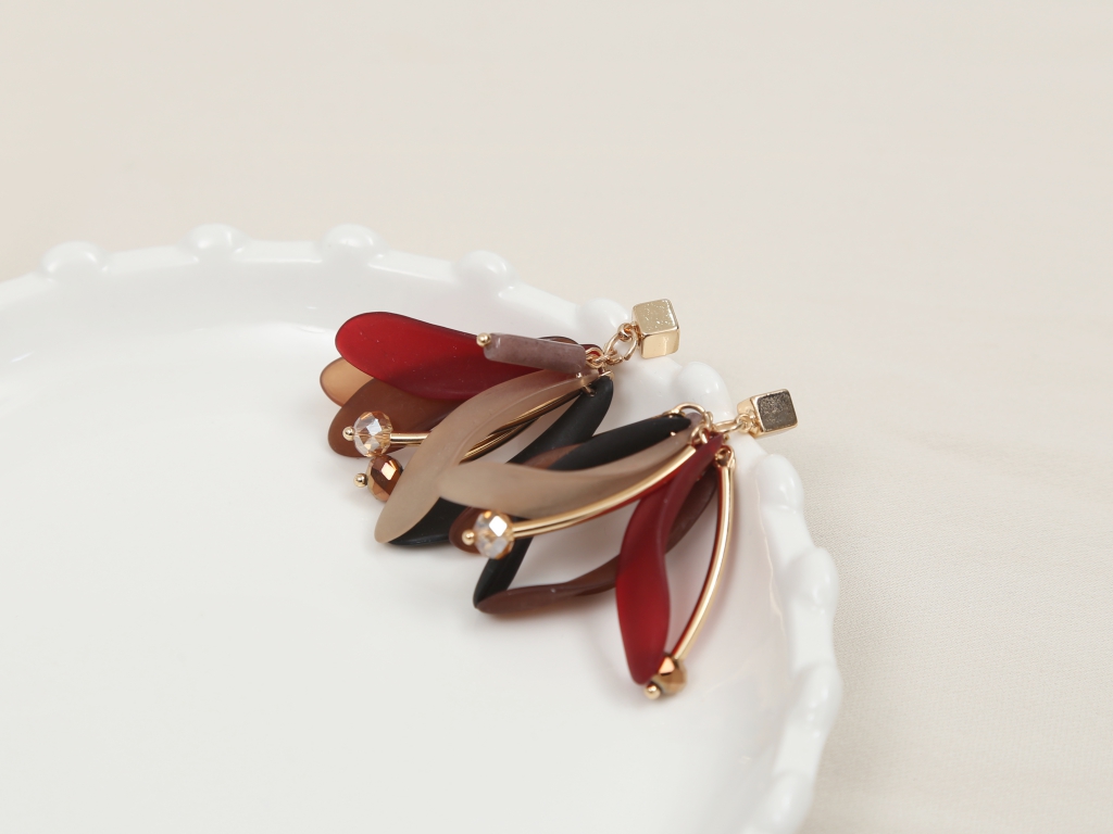 Year-end party bold drop earrings 12 kinds Antique