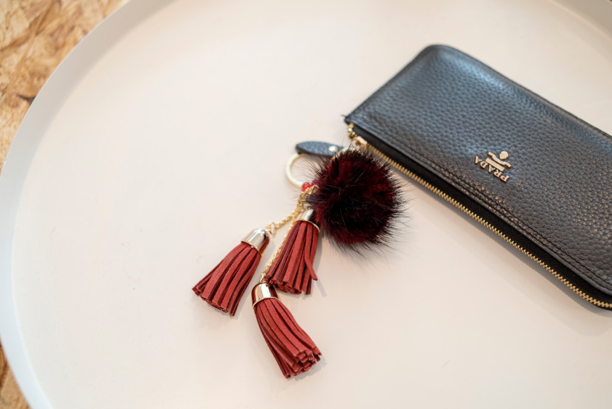 3-tier tuck mink fur foam foam bag keyring girlfri