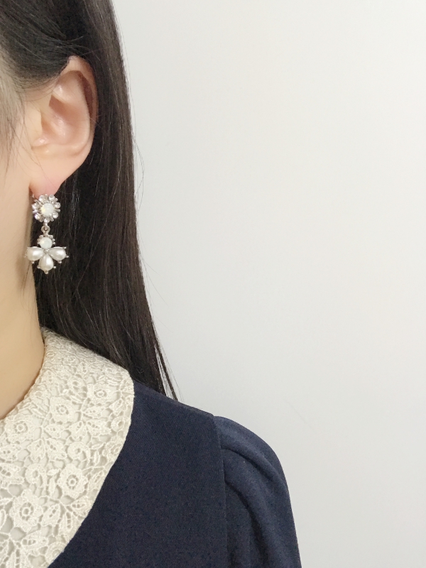 Year-end party bold drop earrings 12 kinds Antique