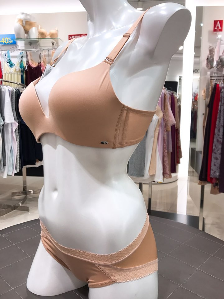 Wacoal NORWAY Push-up bra WBRM001 OB Sexy underwea