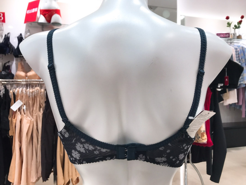 VBR0826 DG sexy feeling lightweight flower panties