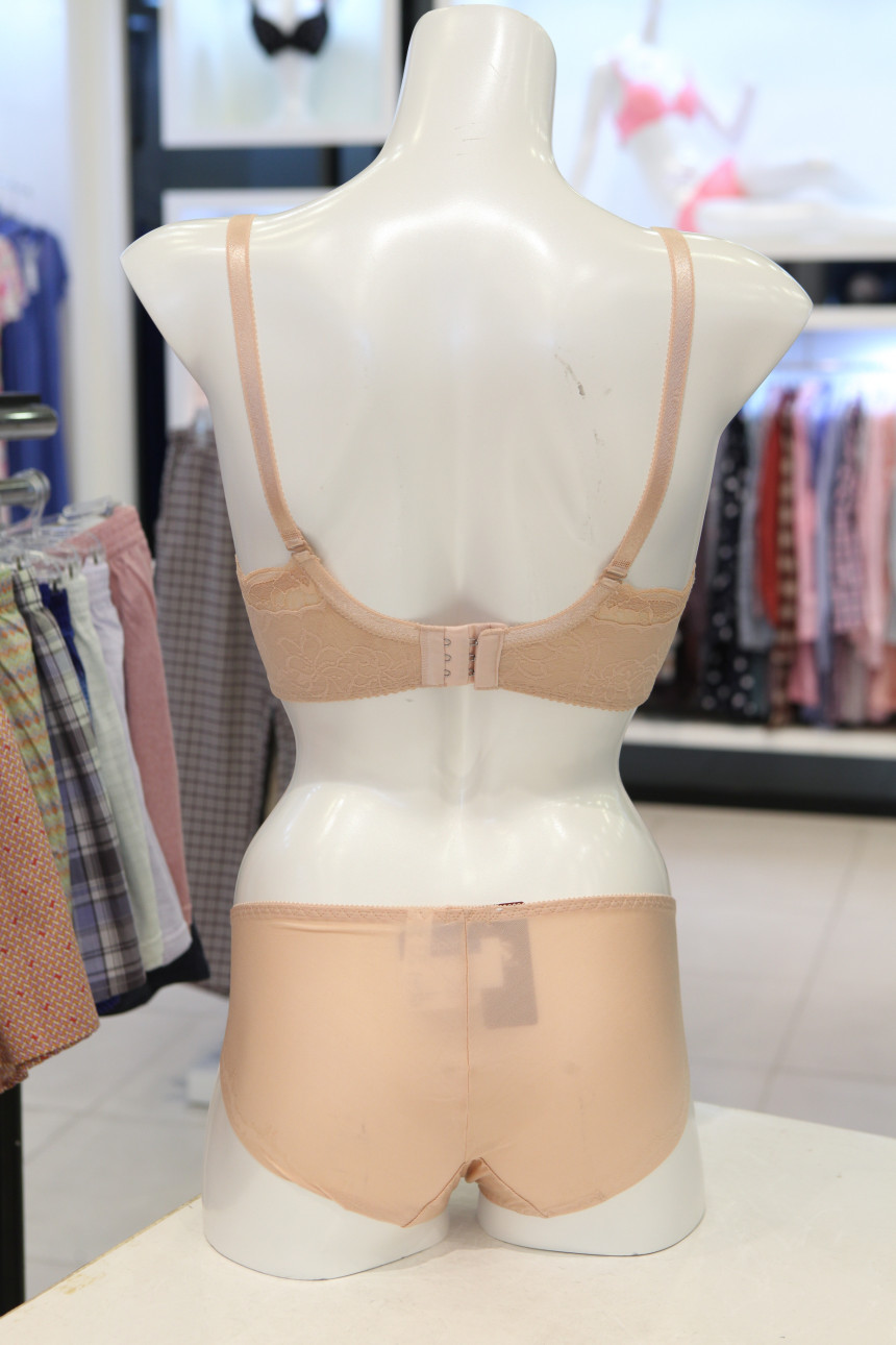 Venus double wing functional full cup brass skin c