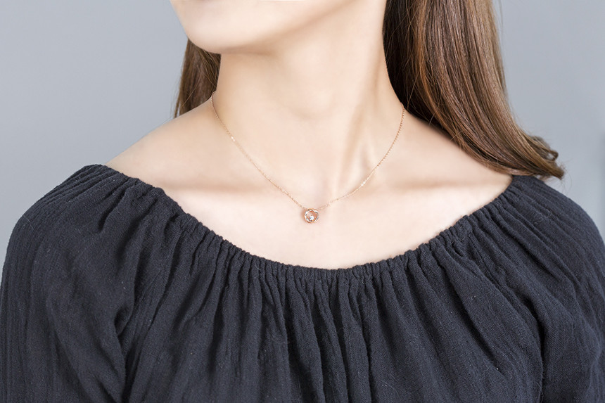 Luxury Circle Cubic Necklace Anniversary Gift Girl