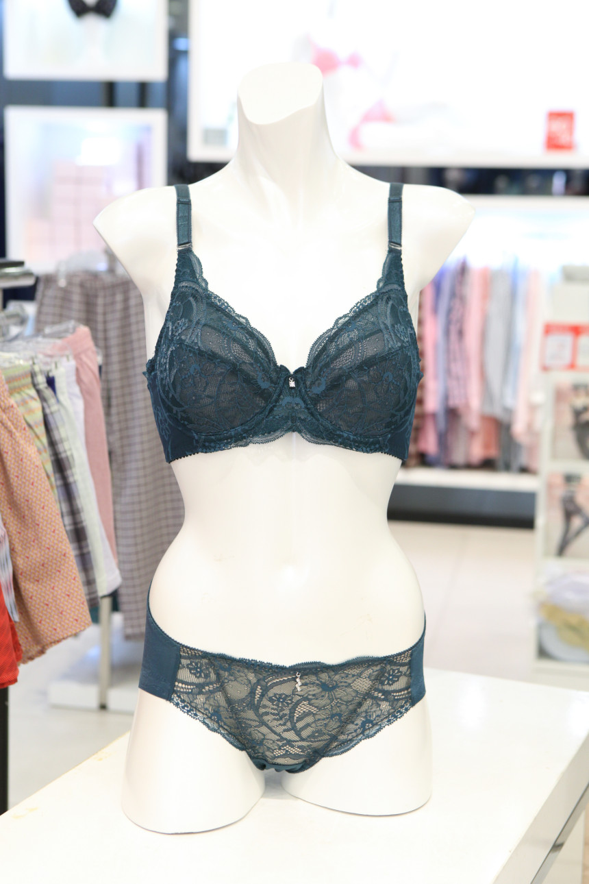 Venus Double Wing Functional Full Cup Brag Green