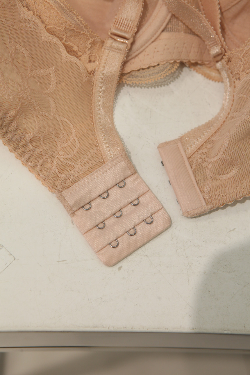 Venus double wing functional full cup brass skin c