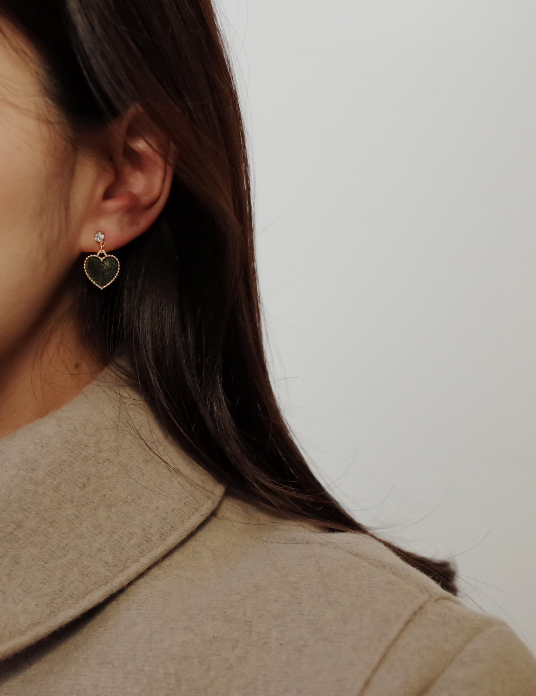 6colors Velvet Mini Heart Lovely Earrings Stylish 