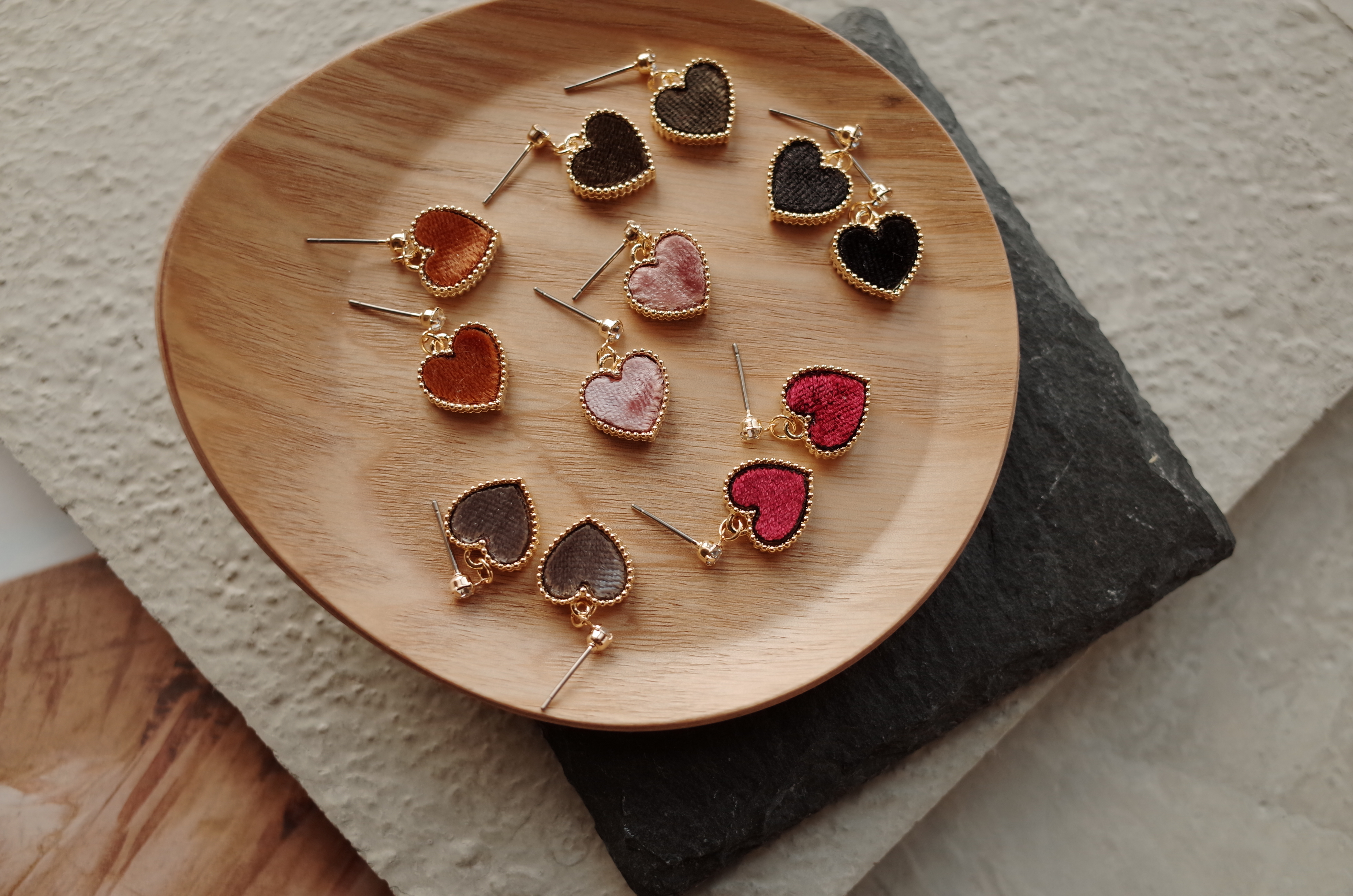 6colors Velvet Mini Heart Lovely Earrings Stylish 
