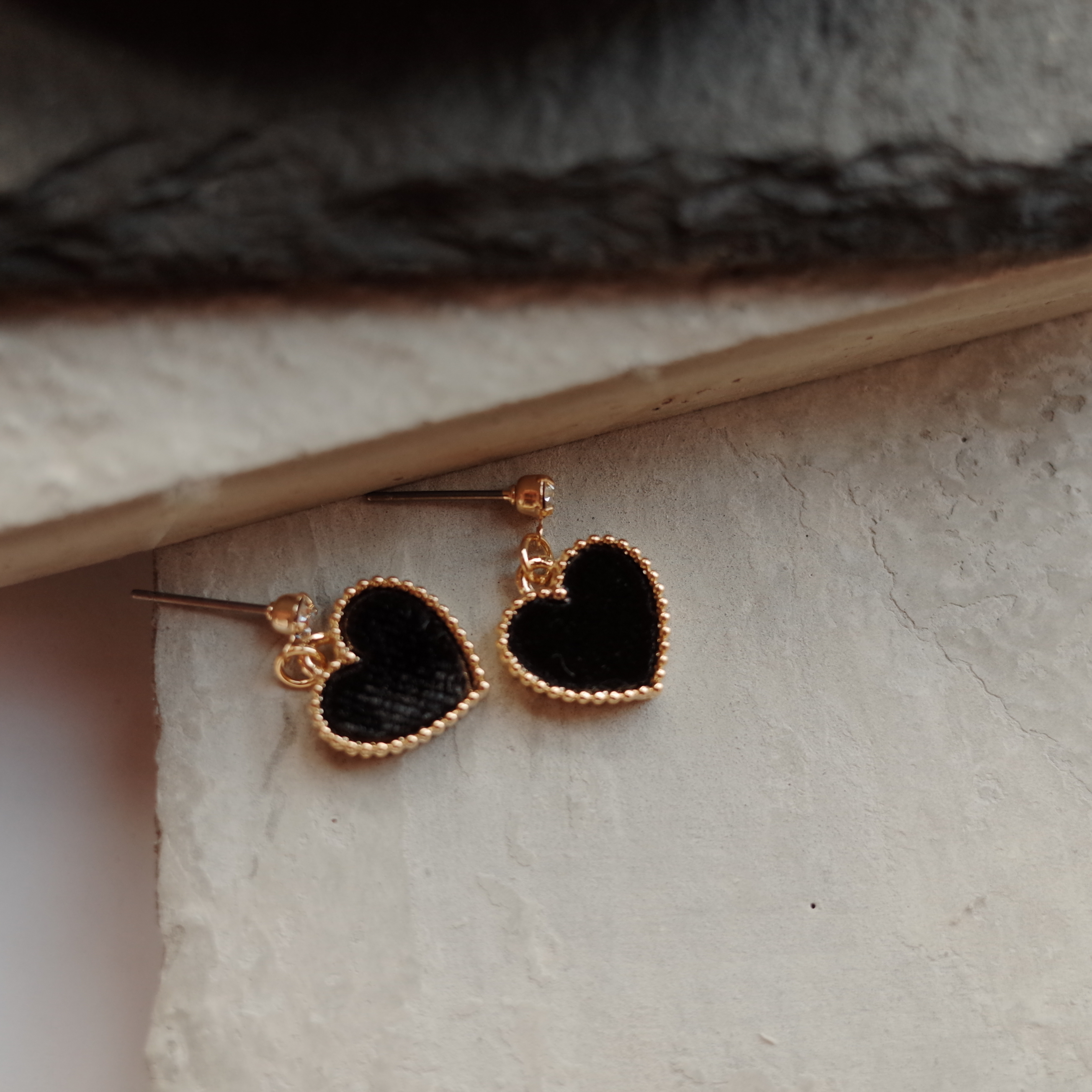 6colors Velvet Mini Heart Lovely Earrings Stylish 