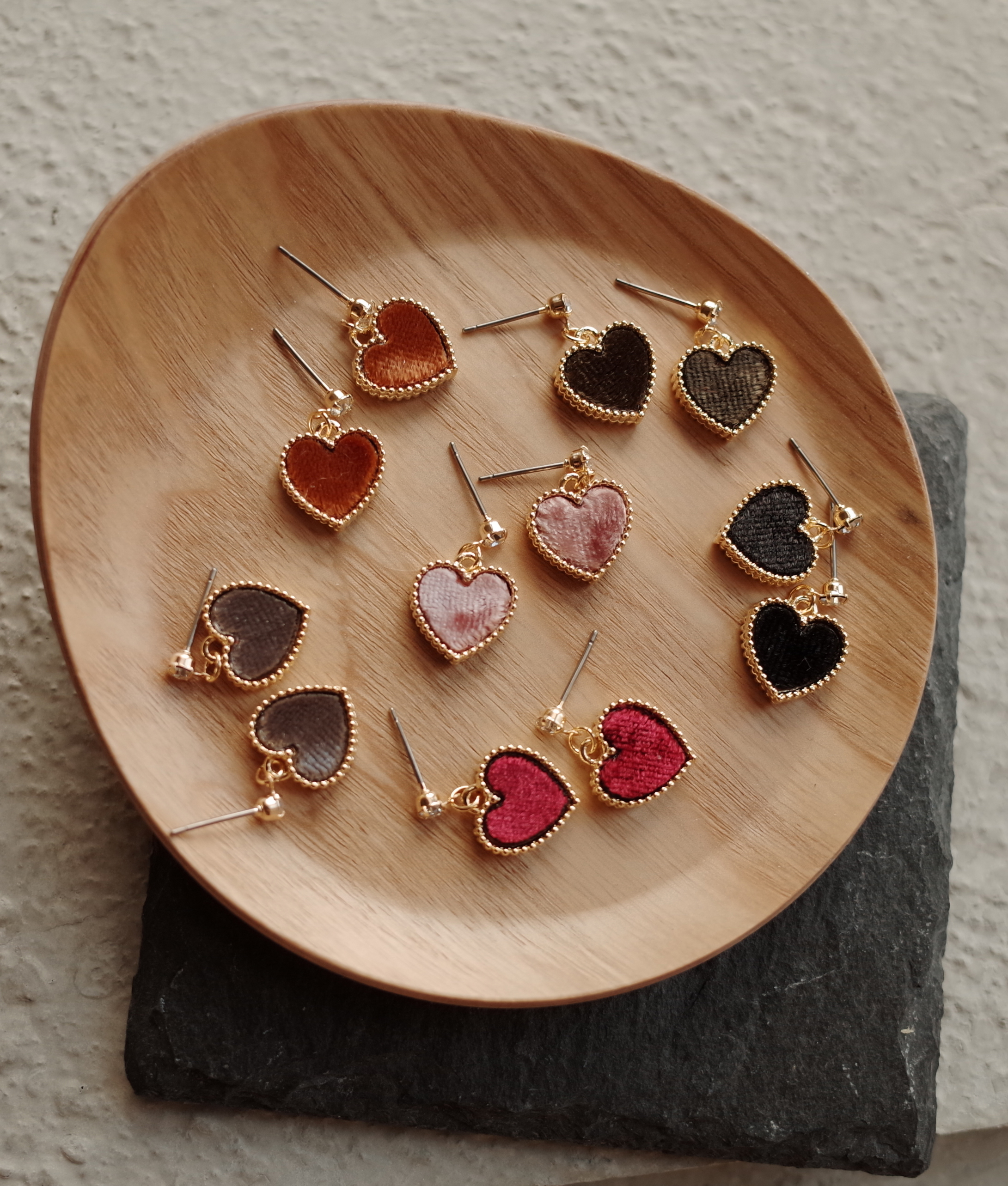 6colors Velvet Mini Heart Lovely Earrings Stylish 