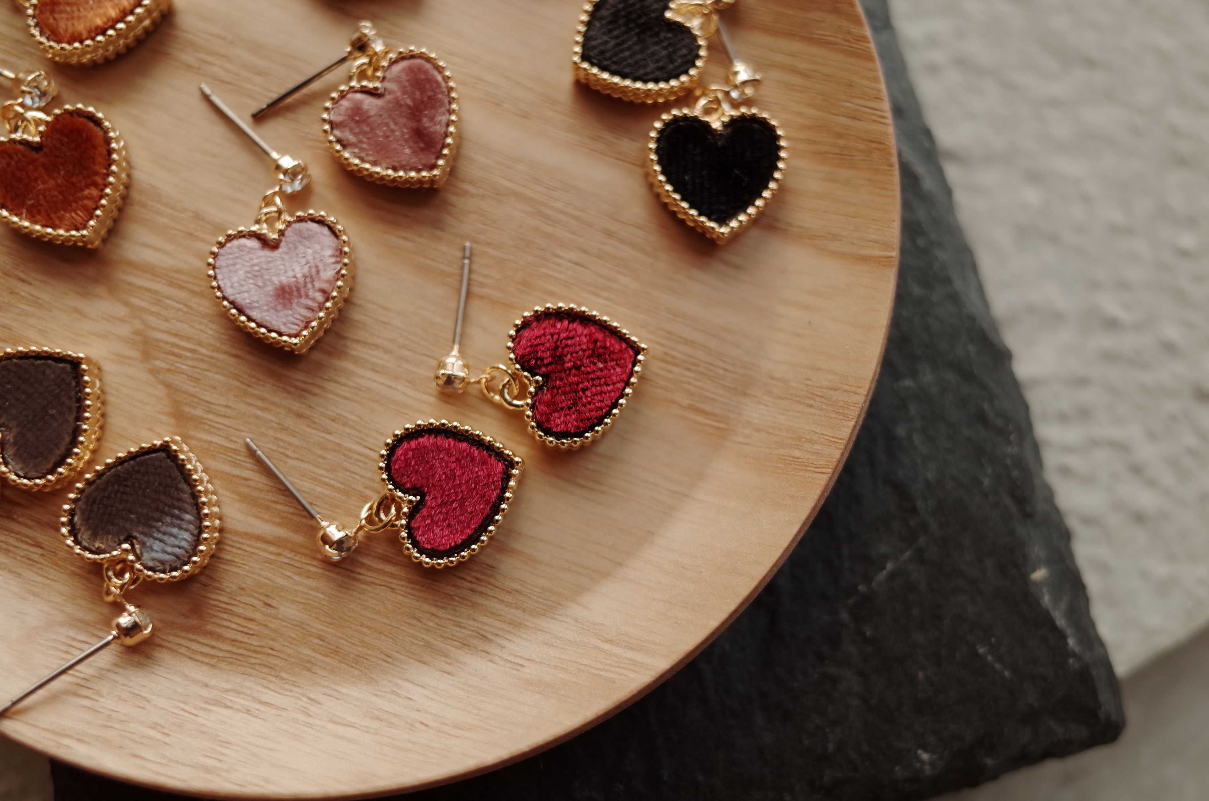 6colors Velvet Mini Heart Lovely Earrings Stylish 