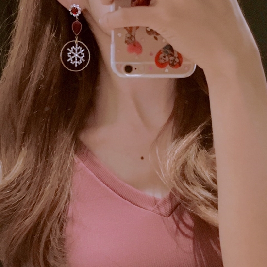 Burgundy snowflake drop earrings point cycle bling
