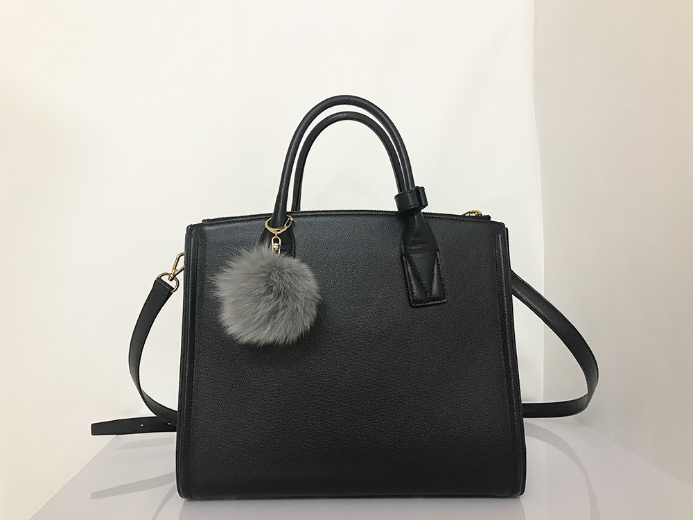 Real Fox Fur Mink Foam Foam Keyring WOOLEE Girlfri