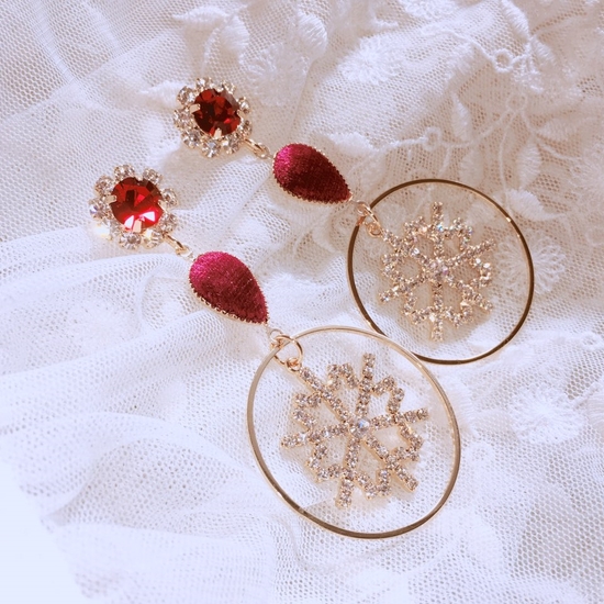 Burgundy snowflake drop earrings point cycle bling