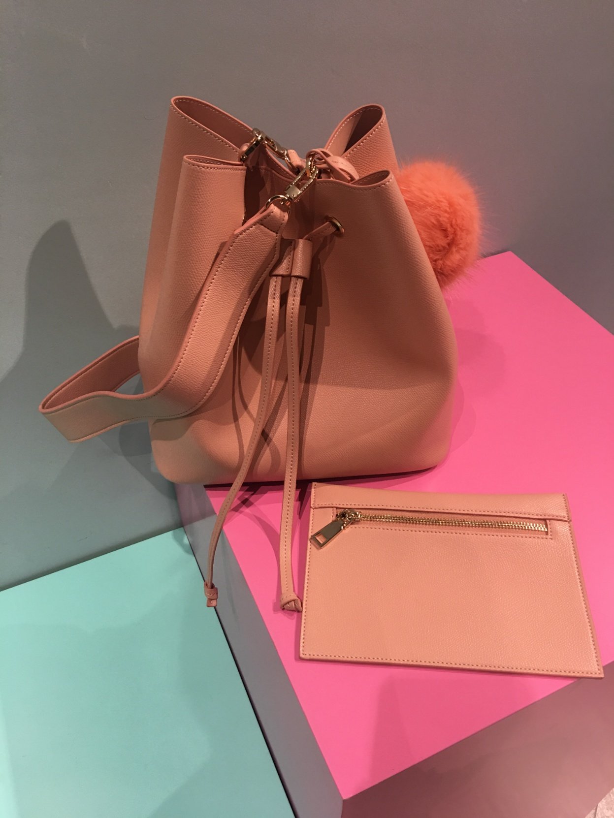 <b><p>5color maid of Absption Bucket Bag 가격대비짱</p></b><b><p>ボクジョリバケットバック5colorメイドドッキングコストちゃんデイリーバッグポーチ</p></b><br /><br /><p align='center'>