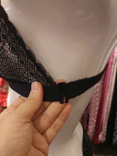 Etam Black Lace No Wire Bracket 6485775 05 Lovely 