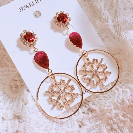 Burgundy snowflake drop earrings point cycle bling