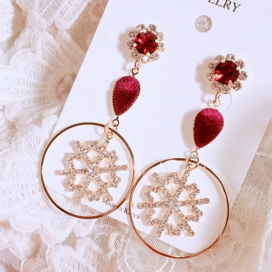 Burgundy snowflake drop earrings point cycle bling