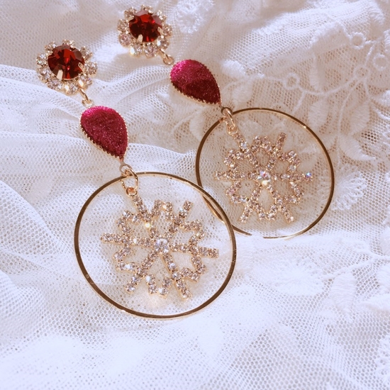 Burgundy snowflake drop earrings point cycle bling
