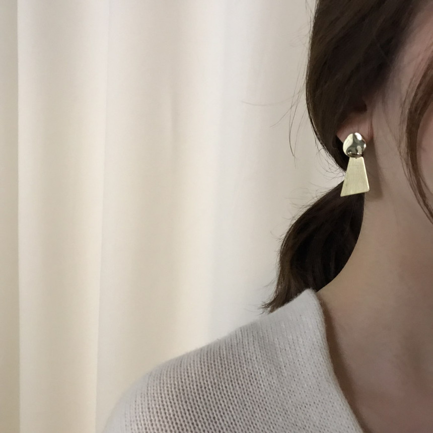 Urban WinDrop Earrings Bocci Look Minimal Look Off