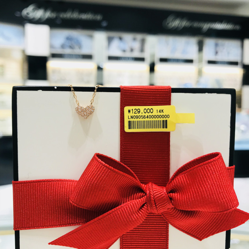 Lloyd Cubic Heart Necklace LN09056 Cute date look 