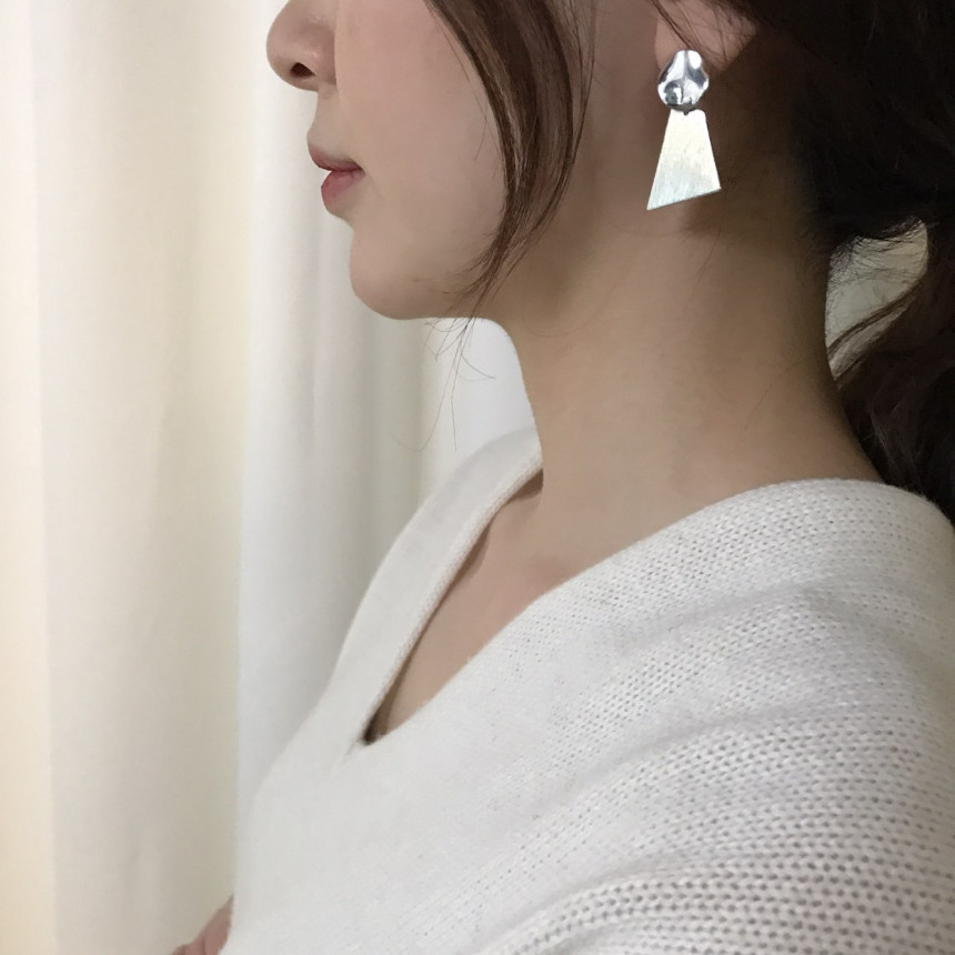 Urban WinDrop Earrings Bocci Look Minimal Look Off