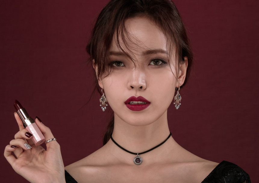 Somba Imitation Thumbnail Rich Moisture Rouge 3.5g