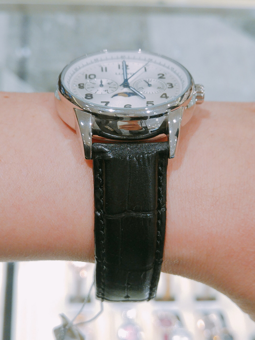 <b><p>Lloyd Moon Phase leather For men cck LL1M15903</p></b><b><p>ロイド ムーンフェイズ レザー 男性用 時計 LL1M15903</p></b><br /><br /><p align='center'>