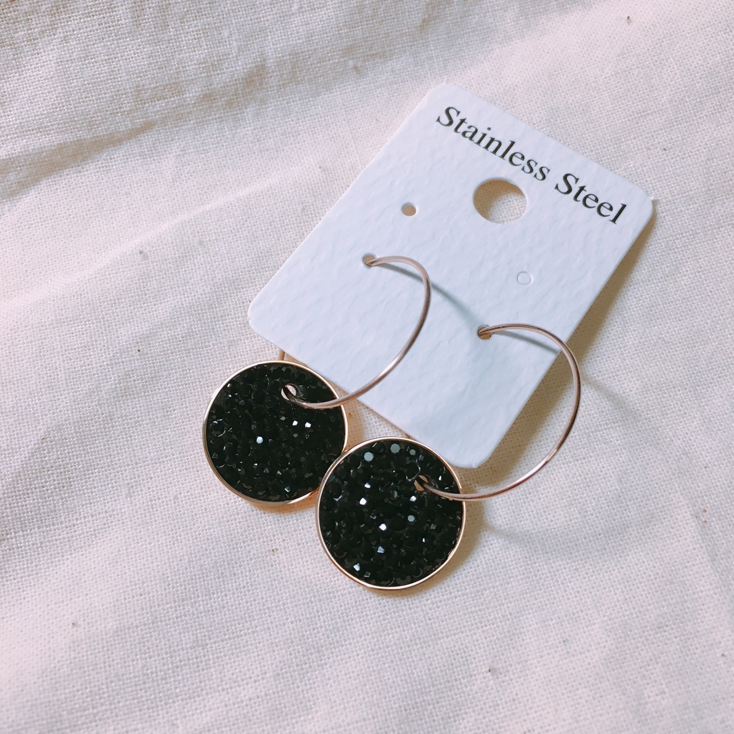 Luce Surge Black Stone Earrings LKJ0893 Date Look 