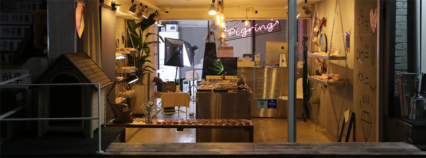 <b><p>Sina cross open rg ear Look-Ahd Crdtion Casual</p></b><b><p>品川 クロス オープン リング イヤ 出勤ルックコーディネート カジュアルな スタイリッシュ</p></b><br /><br /><p align='center'>