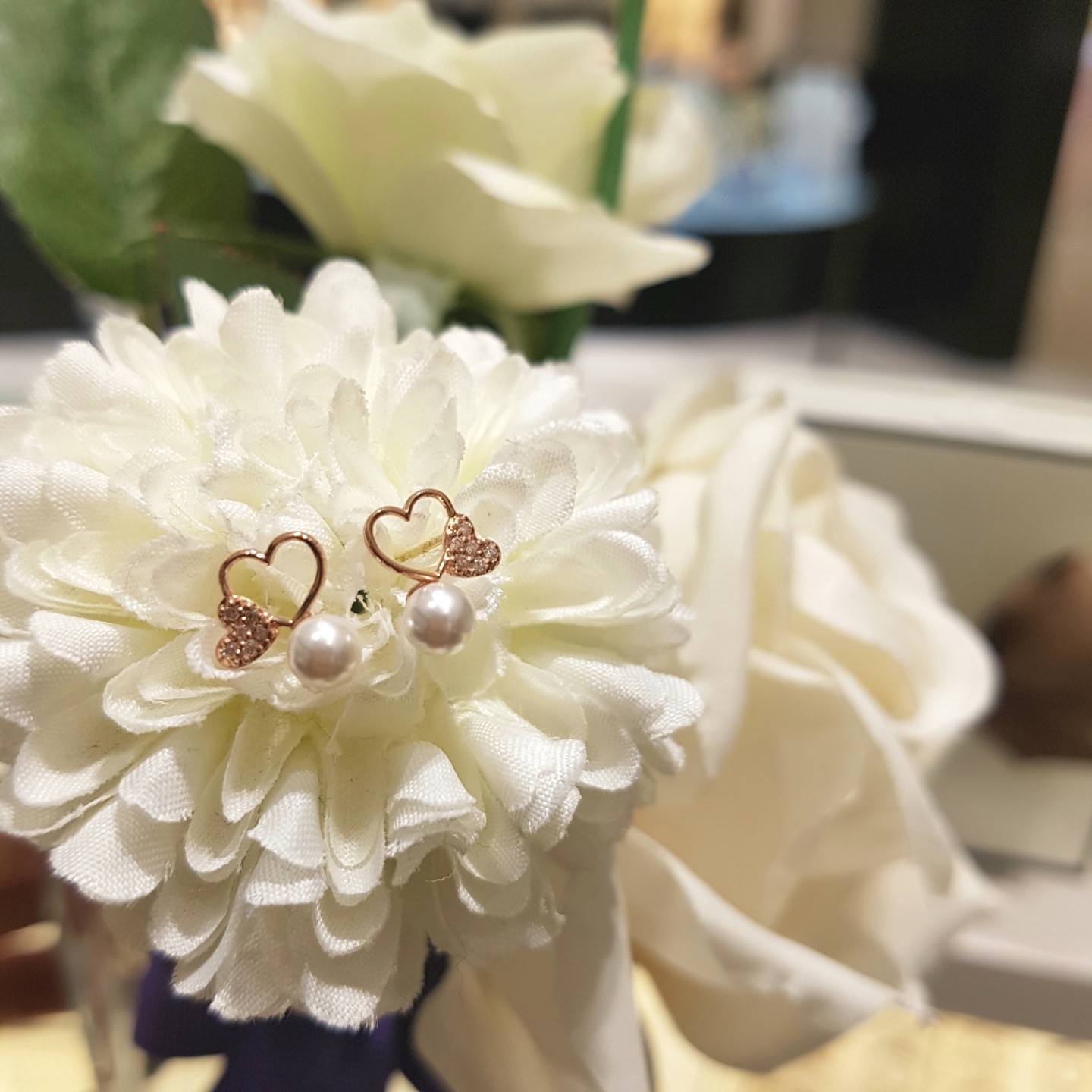 Lloyd 10K Heart Pearl Earrings LPTG4120 Girl Look 