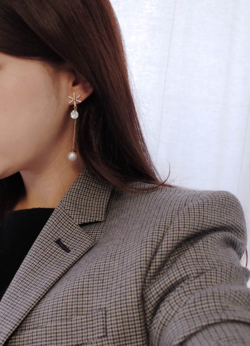 XOXO Merry Christmas Pearl Earrings Stylish Chic U