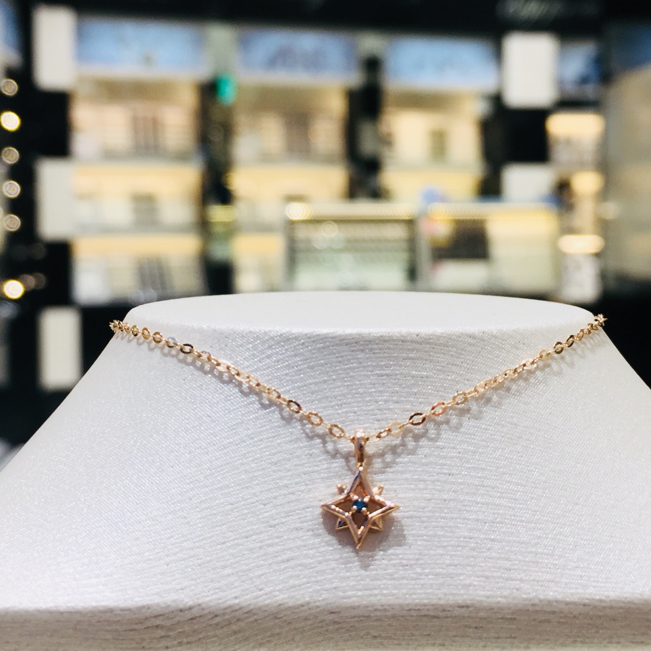 Lloyd Blue DIA Cross Necklace LNF17027D Christmas 