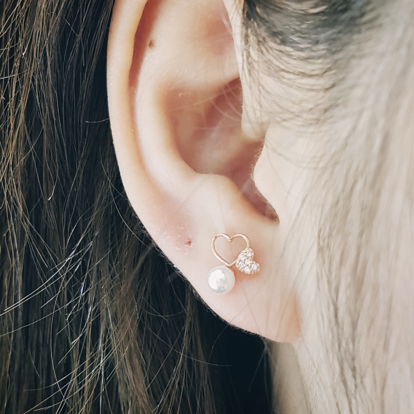 Lloyd 10K Heart Pearl Earrings LPTG4120 Girl Look 