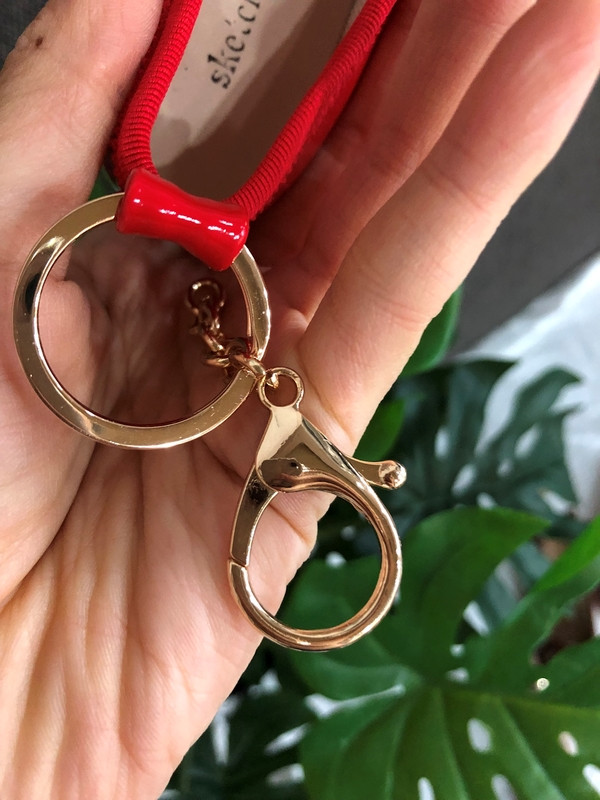 Flat Shoes Keyring Classic Key Holder Easy gift Vi