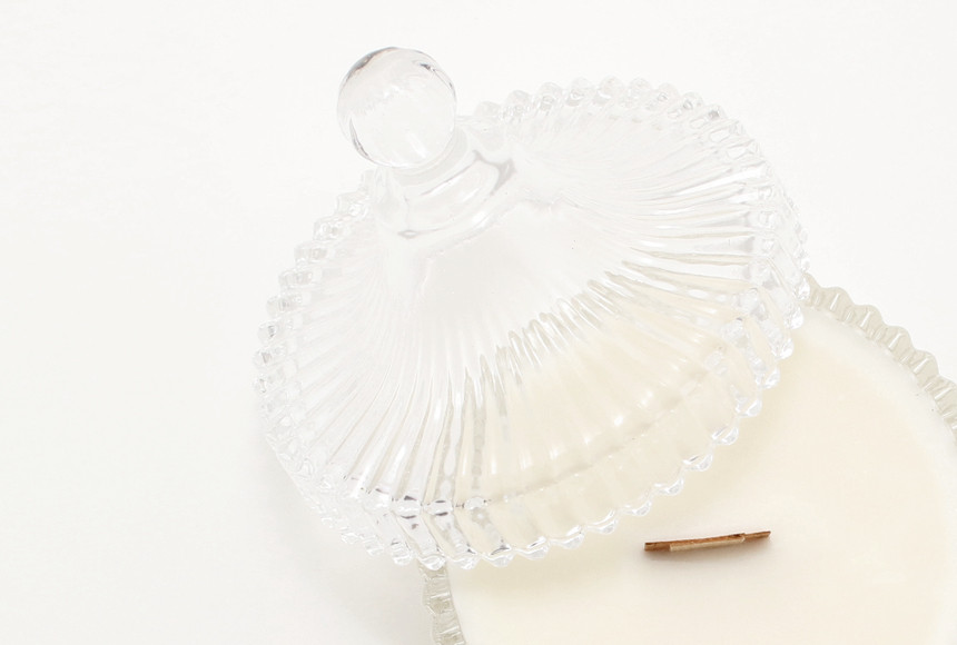 Merigold Round Soy Candle 9oz Lavender Herb Aroma 