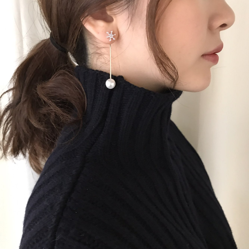 Frozen Cubic Pearl Unshaped Drop Earrings 2color P