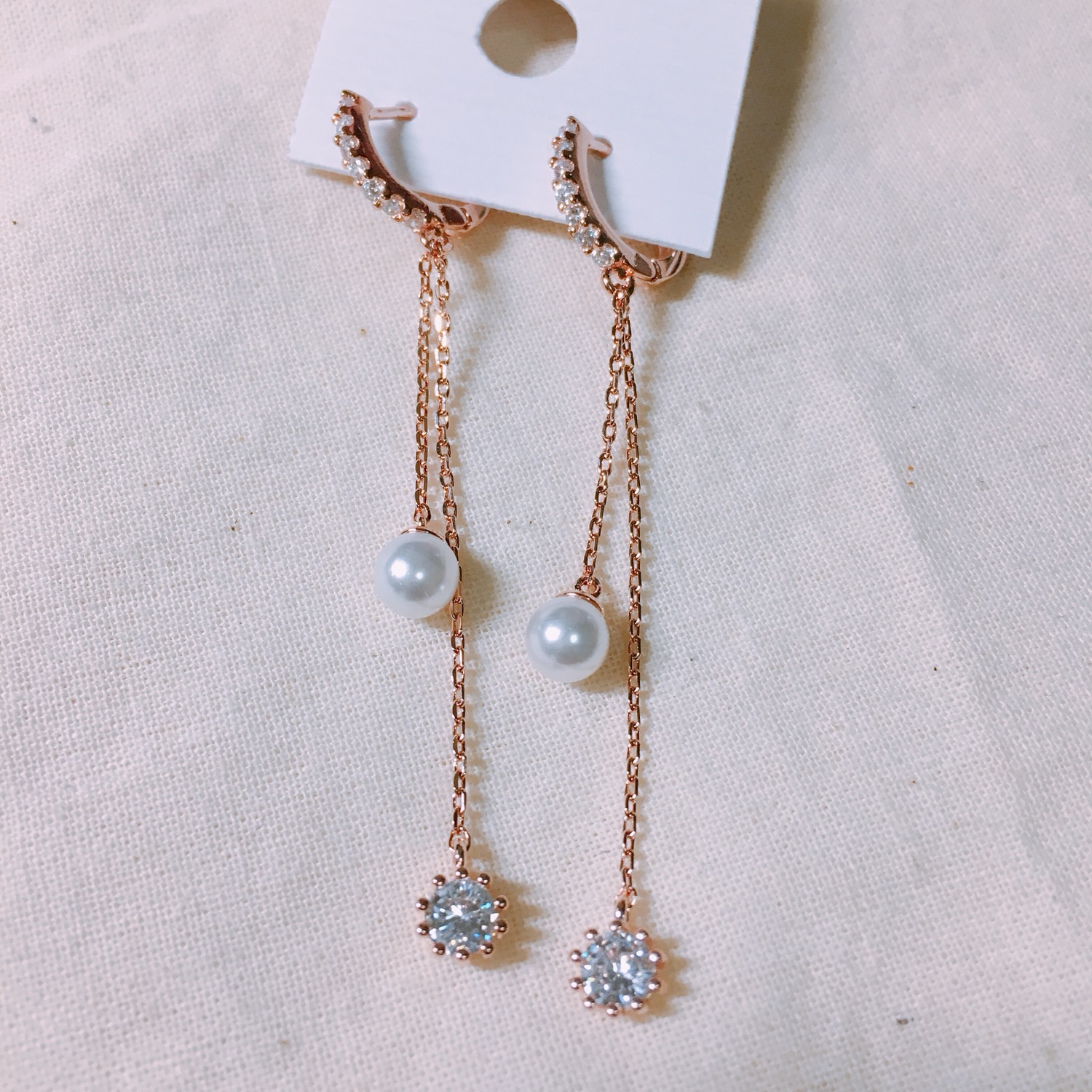 Luke Rachel earrings LKJ0936 Date Look Stylish Lov