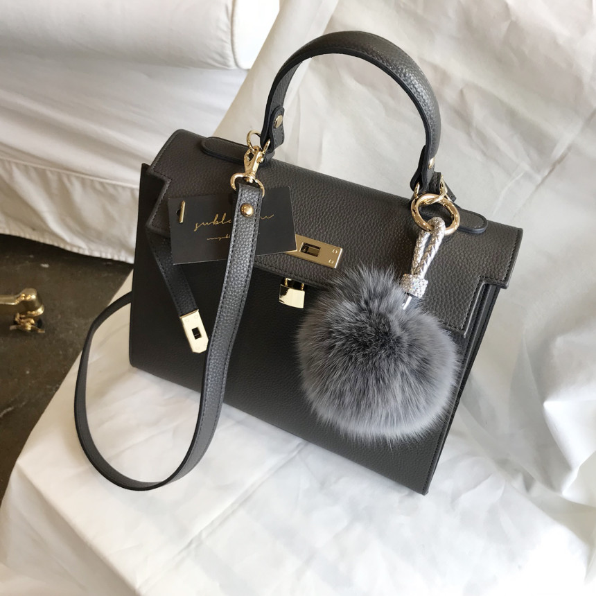 High Quality Cubic Mink Keyring 4COL Real Holder P