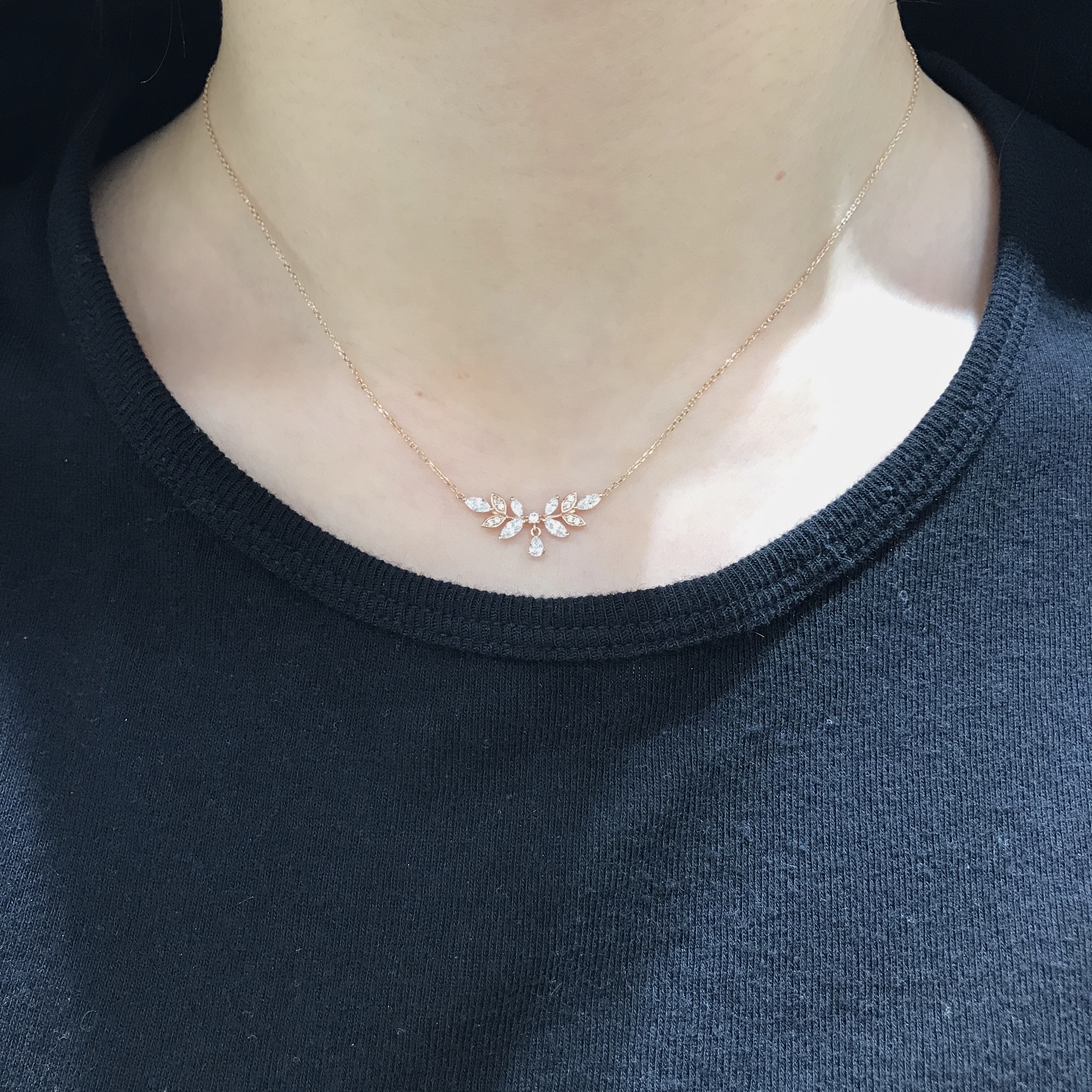 Lloyd Angel Swing Necklace LNN17214G Daily coordin