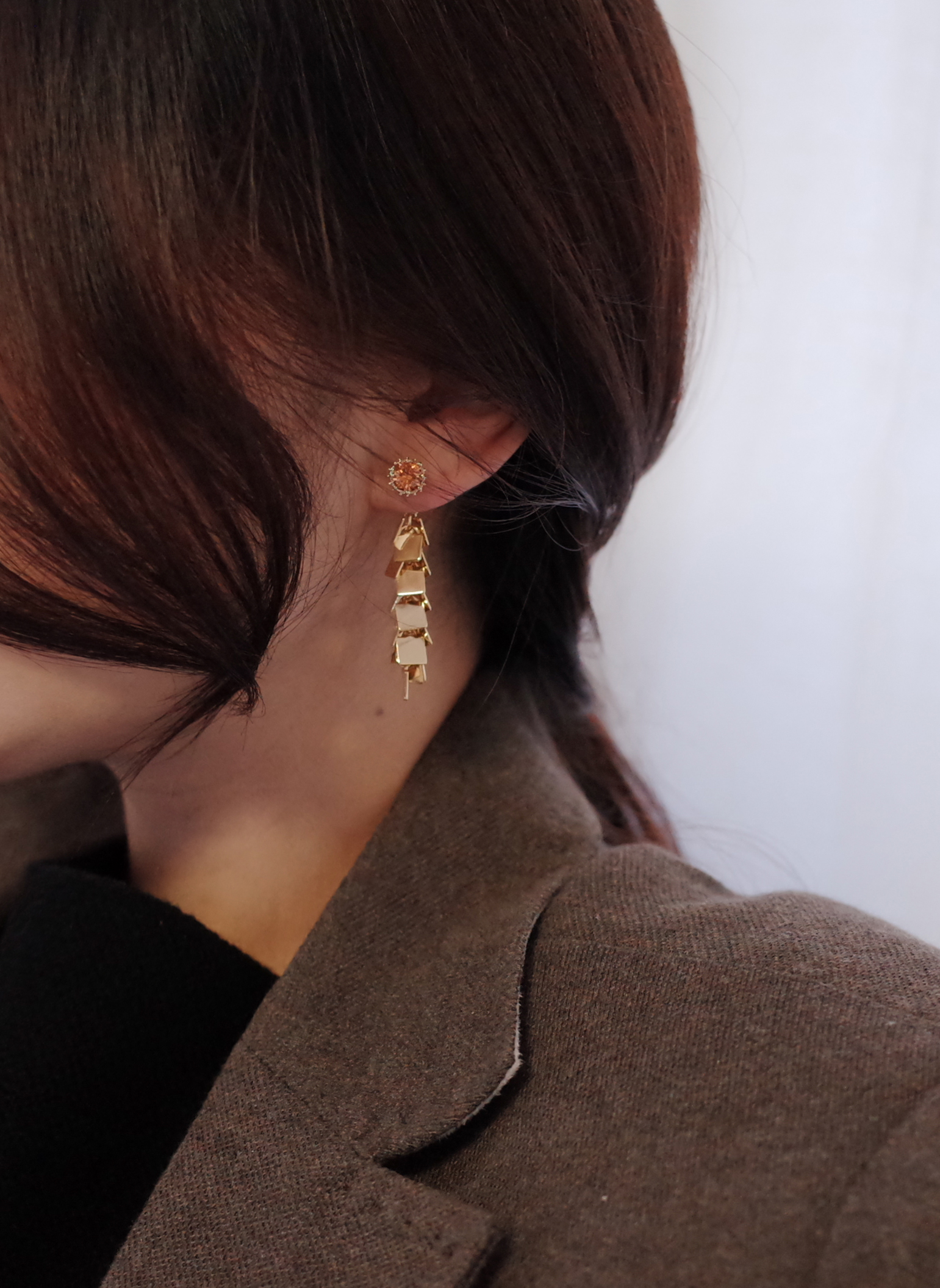 NO.51 Edge Chalang Swall Color Cubic Drop Earrings