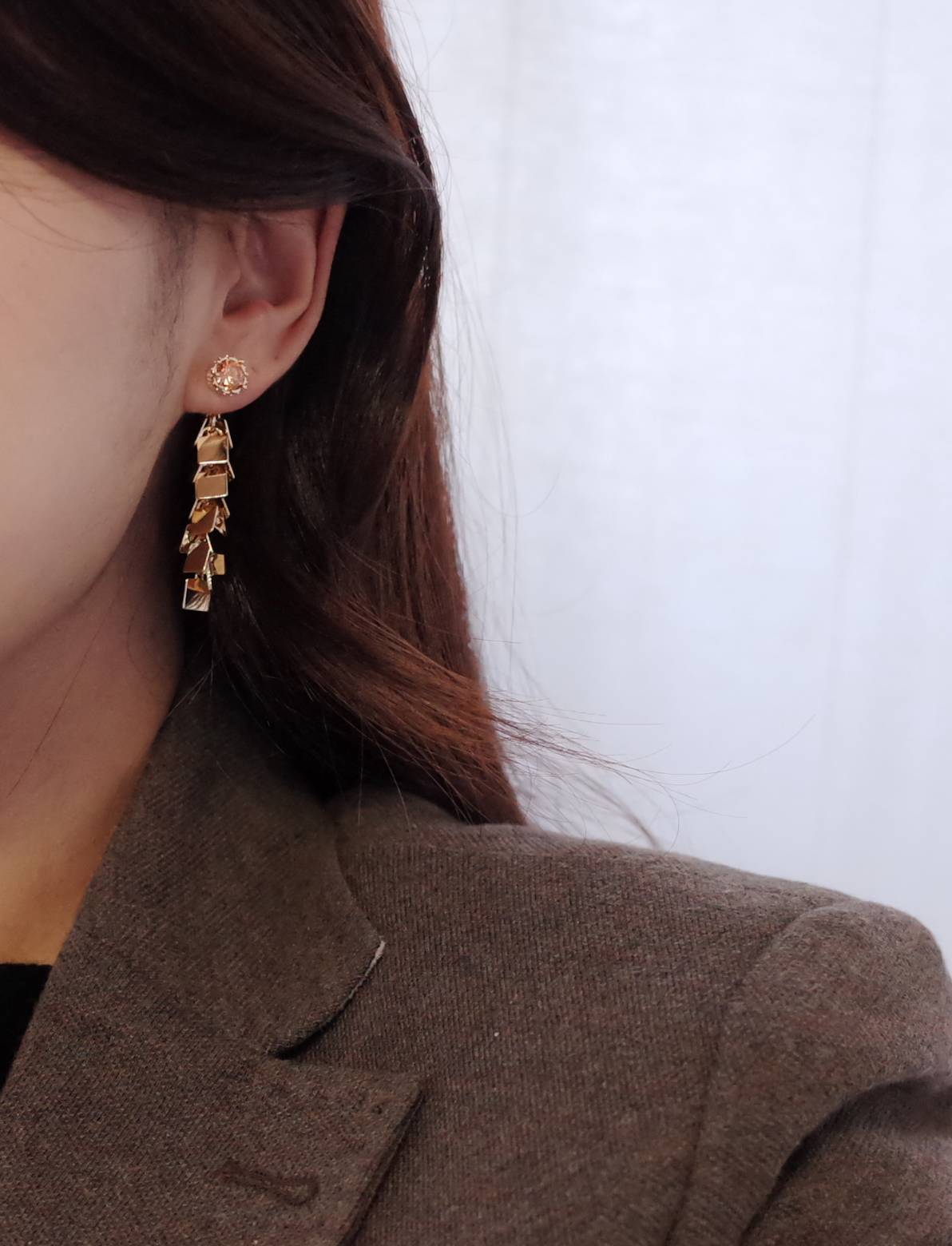 NO.51 Edge Chalang Swall Color Cubic Drop Earrings