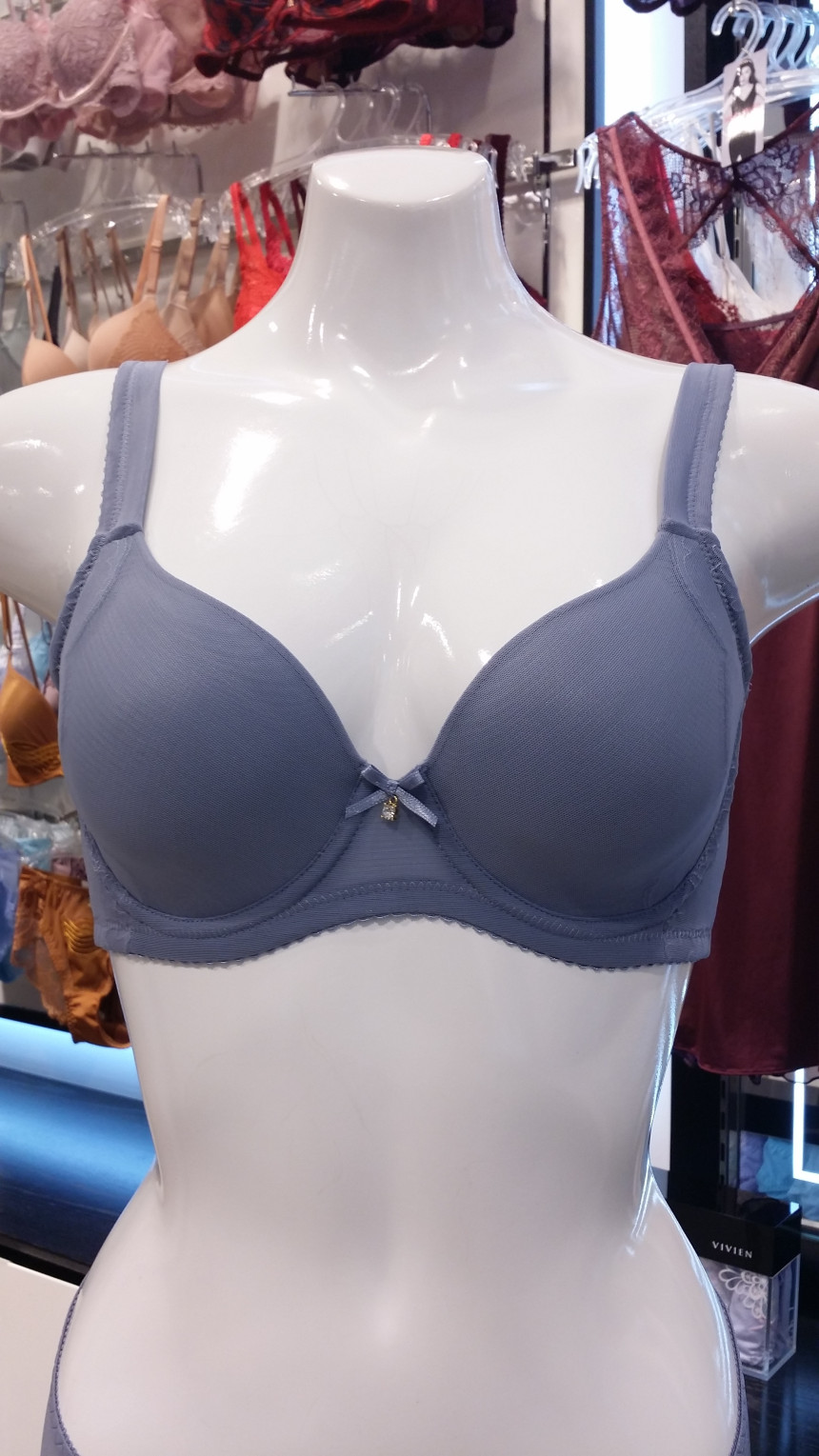 AK PLAZA Vivian Functional molded brassiere BR3442