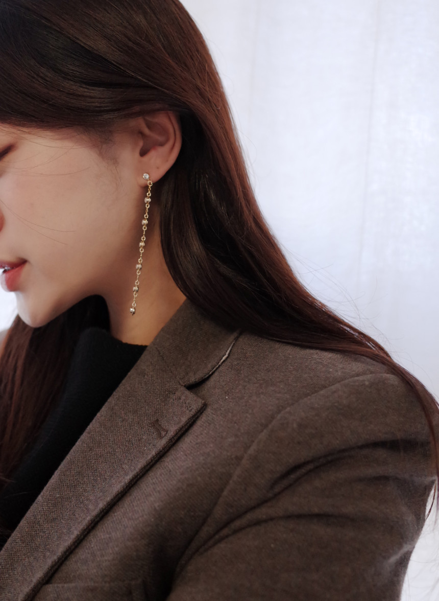 NO.53 Aurora Chain Long Drop Earrings Stylish Chic